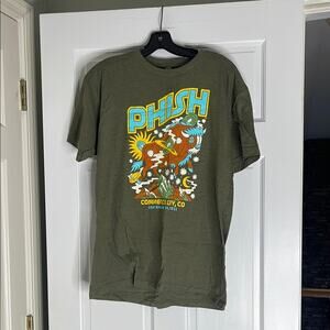Phish Graphic Tee in Dark Green. Colorado Dick’s 2022